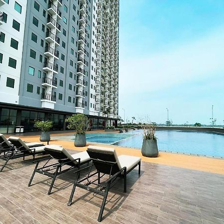 Ferienwohnung Osaka Riverview Tangerang Exterior foto